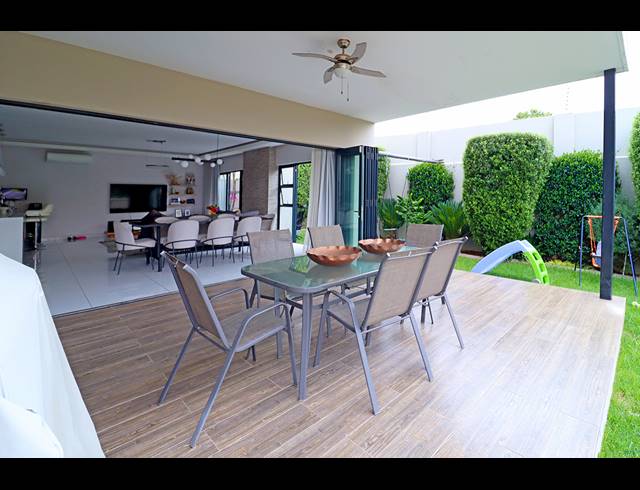 4 BEDROOM CLUSTER FOR SALE IN GLENHAZEL
